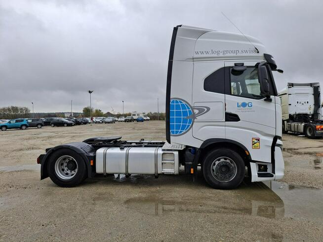 Iveco AS440ST/P
