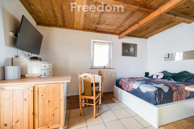 Działka z domem i domkiem w Chajętach