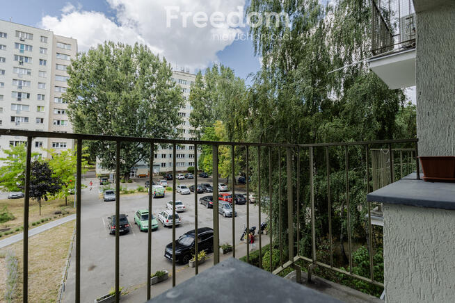 Mieszkanie z balkonem, do remontu