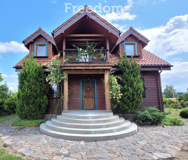 Ekologiczny dom z duszą nad jeziorem Kalwa