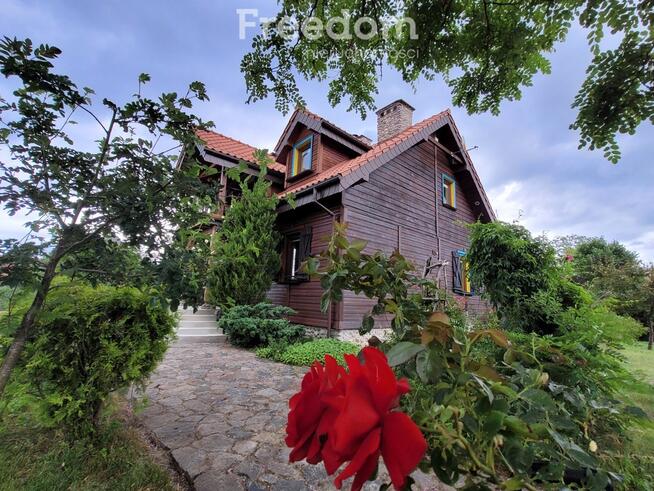 Ekologiczny dom z duszą nad jeziorem Kalwa