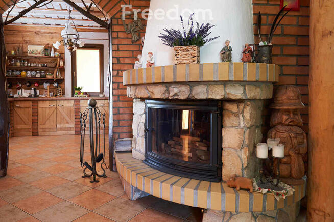 Ekologiczny dom z duszą nad jeziorem Kalwa