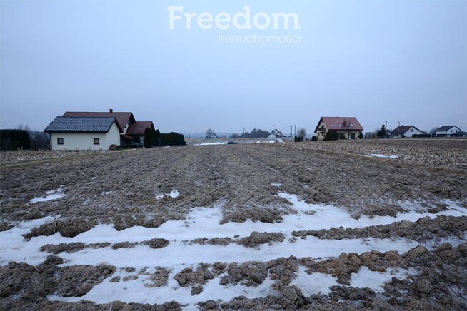 Działka budowlana pod usługi