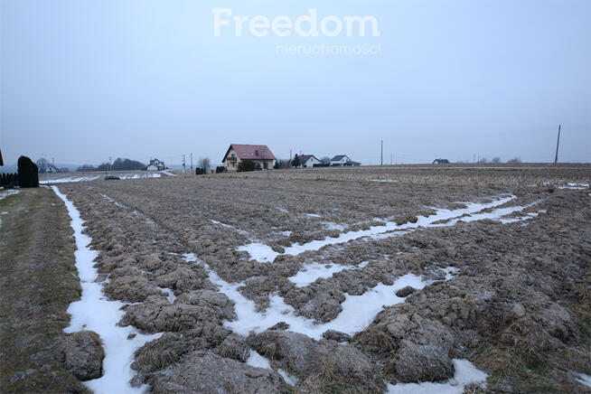 Działka budowlana pod usługi