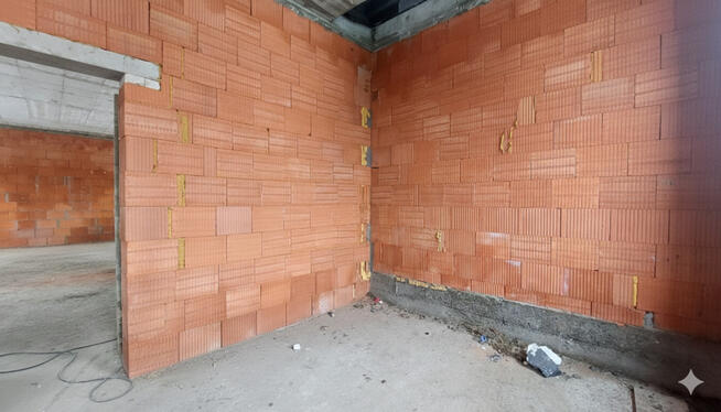 ✅Sprawdź >>> Budynek usługowy przy Estrady✅