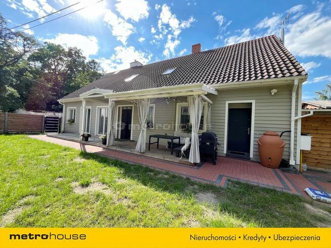 Piękny dom na wsi po remoncie z ogrodem i tarasem!