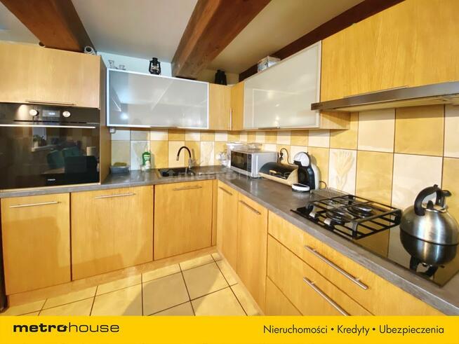 PRZESTRONNY, KLIMATYCZNY DOM W MALOWNICZEJ OKOLICY