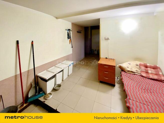 PRZESTRONNY, KLIMATYCZNY DOM W MALOWNICZEJ OKOLICY