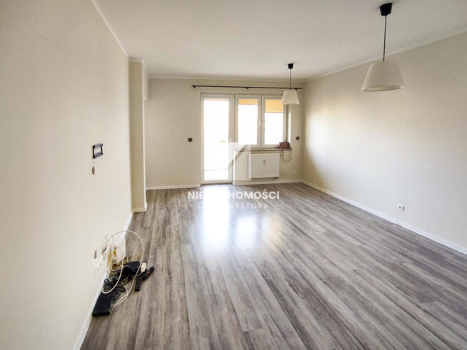 Przestronne mieszkanie z balkonem przy Edelmana