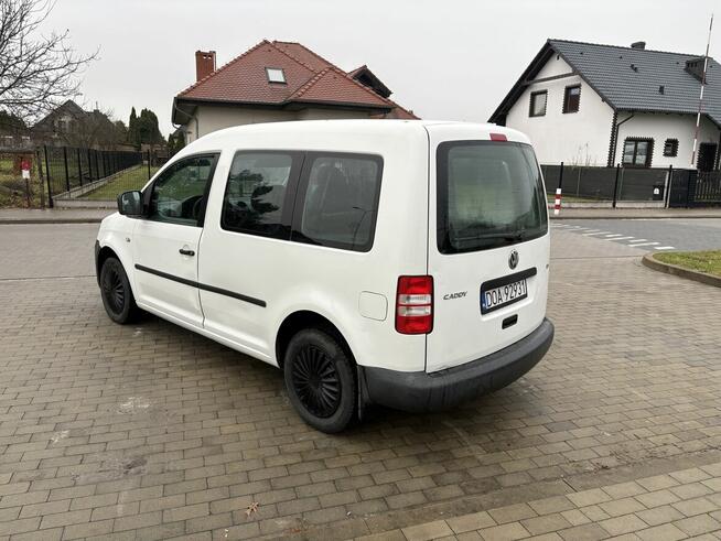 Volkswagen Caddy 1.6tdi 5-cio osobowy rok 2010 zarejestrowa