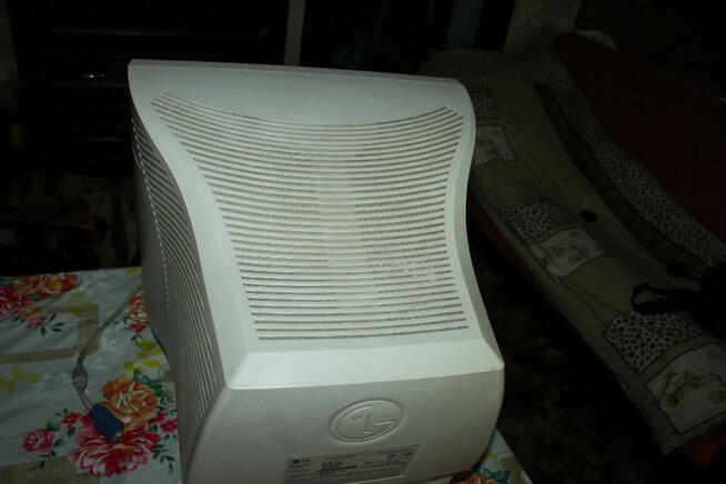 Monitor LG Flatron 775FT Używany + kabel zasilający