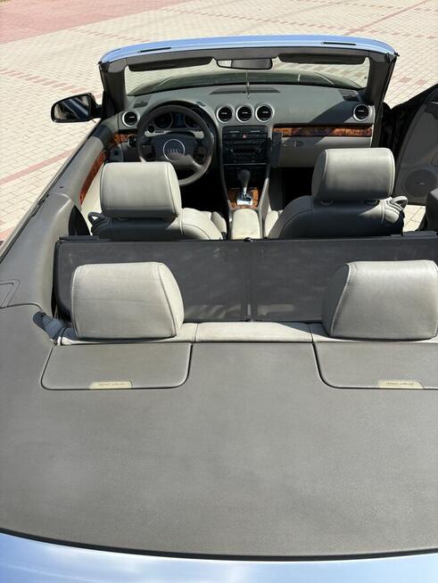 Audi A4 cabrio 3.0 benzyna V6 rok 2002 skóra klima super sta