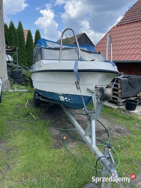 Łódź łódka motorówka 8 osobowa silnik 60km.przyczepa