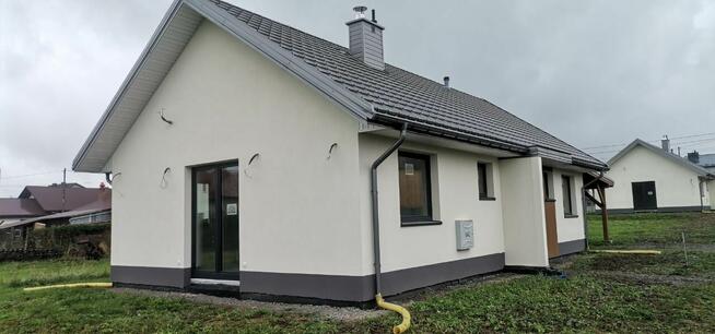 Energooszczędny dom parterowy w Budach Głogowskich