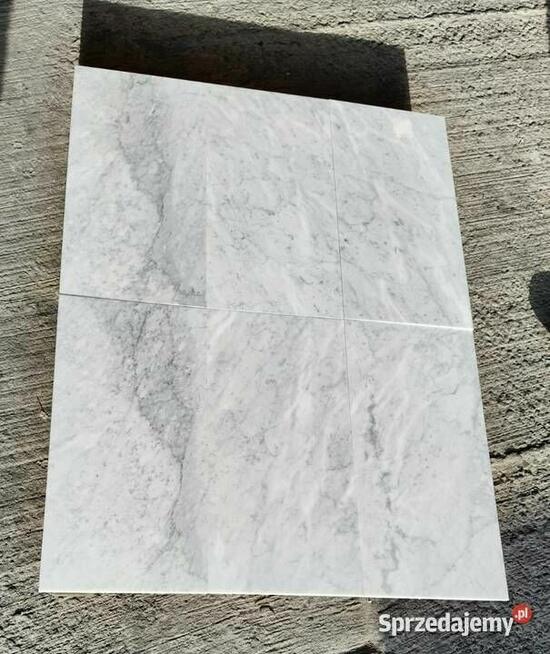 Płytki marmurowe Carrara Bianco 61x30,5x1 matowe