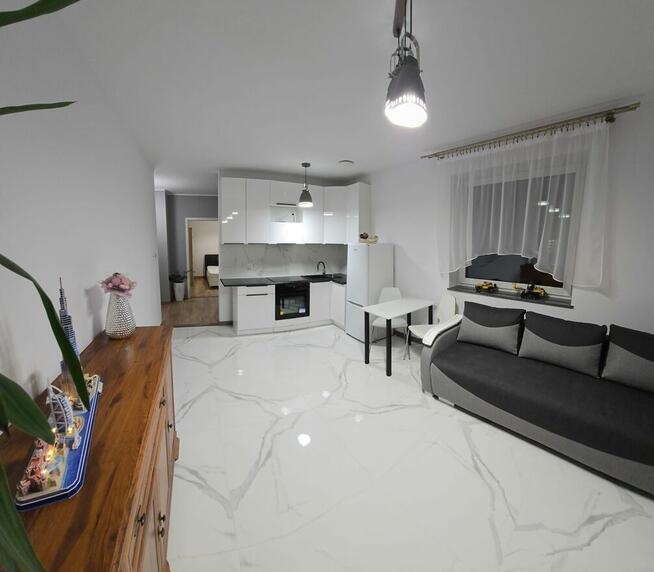 Apartament Mieszkanie 2 pokojowe na wynajem.