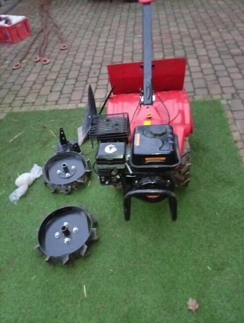 Sprzedam glebogryzarke cedrus z osprzętem