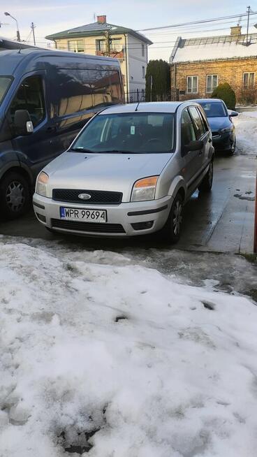 Sprzedam samochód