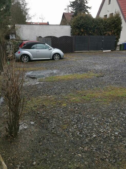 Wynajmę duży plac wraz z biurami