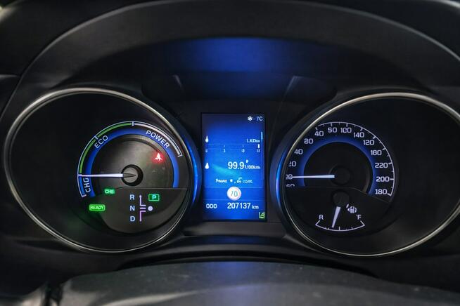Toyota Auris Salon Polska 1.8 HYBRID Gwarancja z Pakietem Prestige