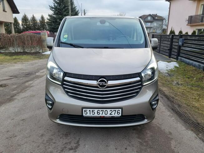 Opel Vivaro Super zadbany 1 wł. / Klimatronik / Kamera / Grzane fotele / Keyless