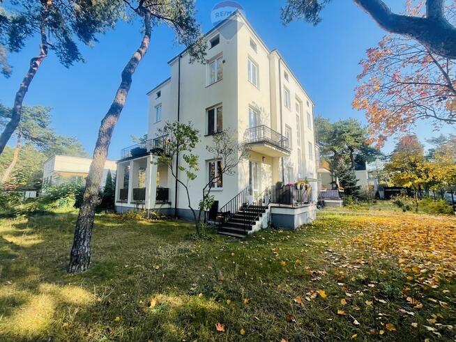 2 pokoje w kamienicy , taras ,ogród ,zieleń Wawer