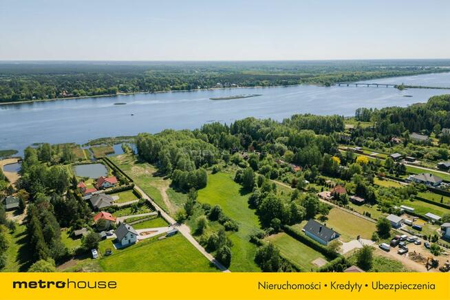 Działka w II linii zabudowy Narwi.