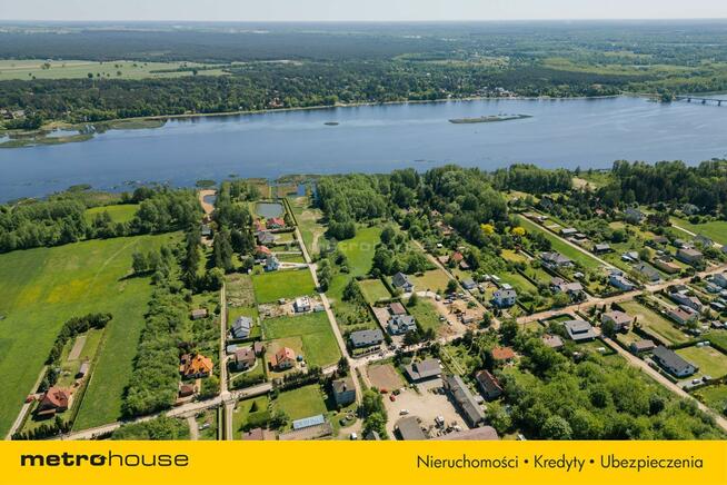 Działka w II linii zabudowy Narwi.