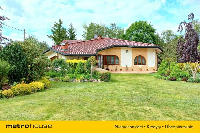 Wyjątkowy dom z oranżerią i antresolą Milanówek