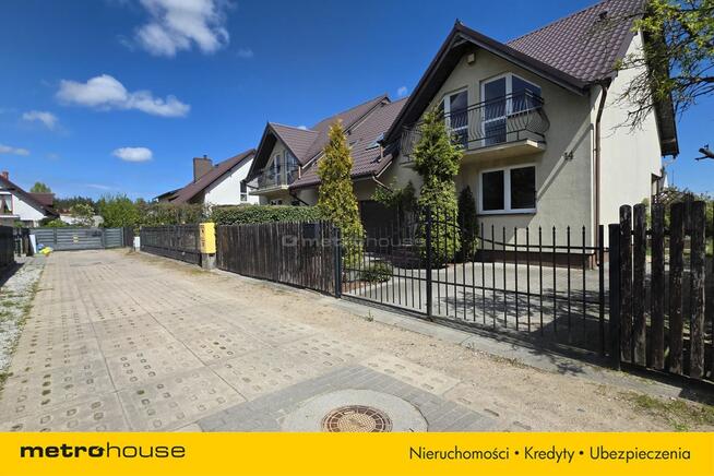 Pół bliżniaka o pow. użytkowej ok.130 blisko lasu.