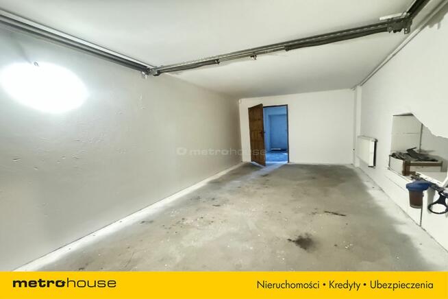 Pół bliżniaka o pow. użytkowej ok.130 blisko lasu.