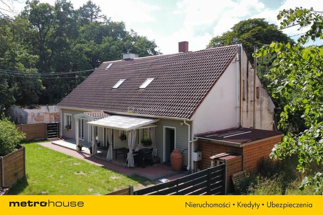 Piękny dom na wsi po remoncie z ogrodem i tarasem!