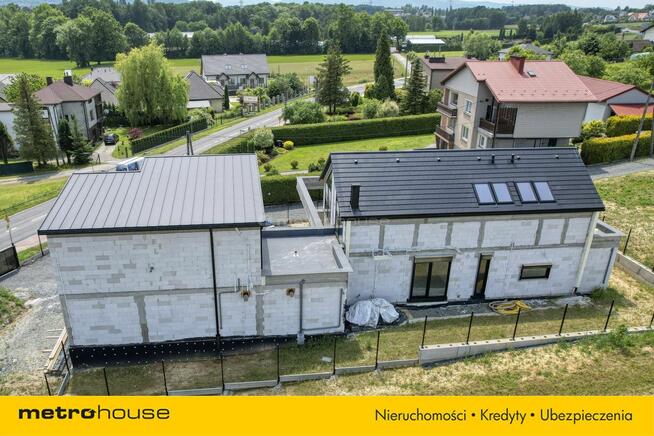 Dom oraz siedziba firmy. Idealne miejsce.