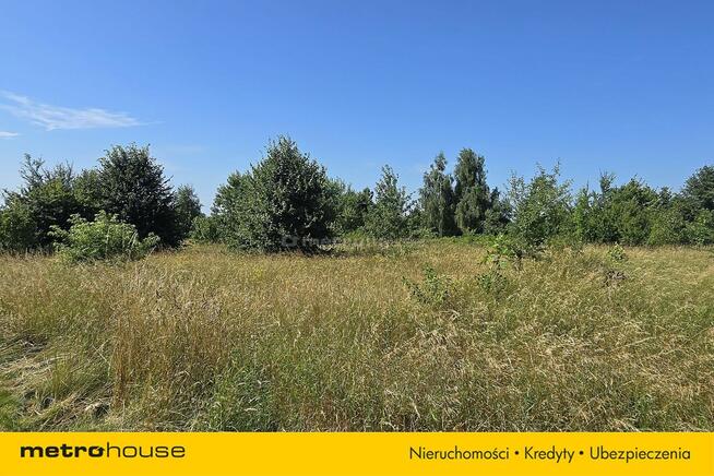 DZIAŁKA W ZARUNKAMI ZABUDOWY NIEDALEKO MORZA