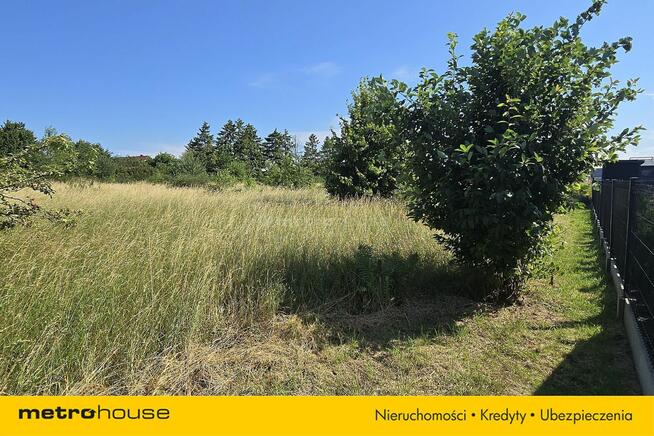 DZIAŁKA W ZARUNKAMI ZABUDOWY NIEDALEKO MORZA