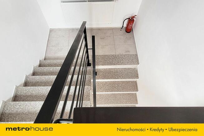 DOM BARDZO BLISKO MORZA z MIESZKANIAMI POD WYNAJEM