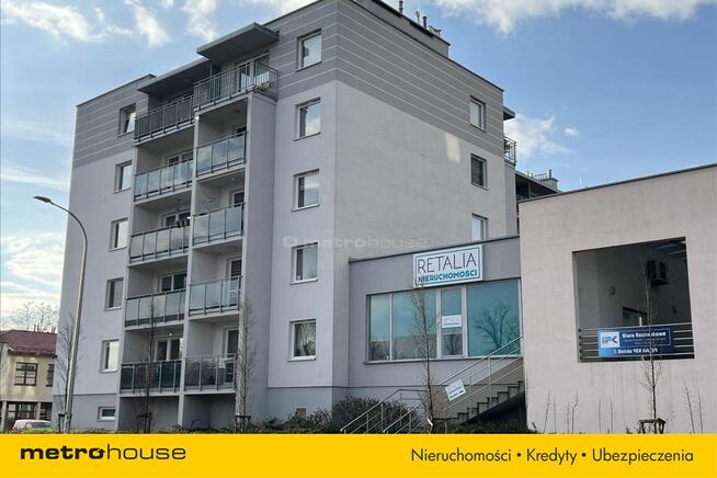 Kawalerka z dużym balkonem w Centrum Grodziska.