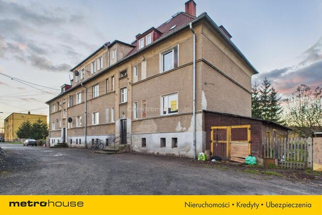 Przytulne, odnowione mieszkanie z potencjałem.