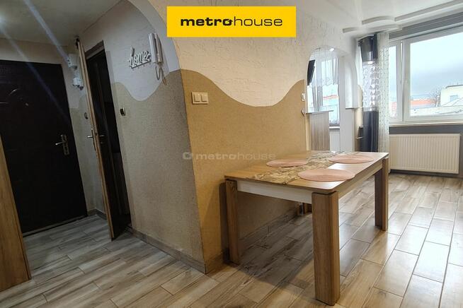 Sprzedam trzypokojowe mieszkanie w centrum miasta