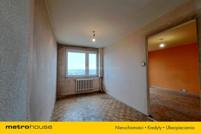 3 pokoje, ul. 11 listopada, do własnej aranżacji!