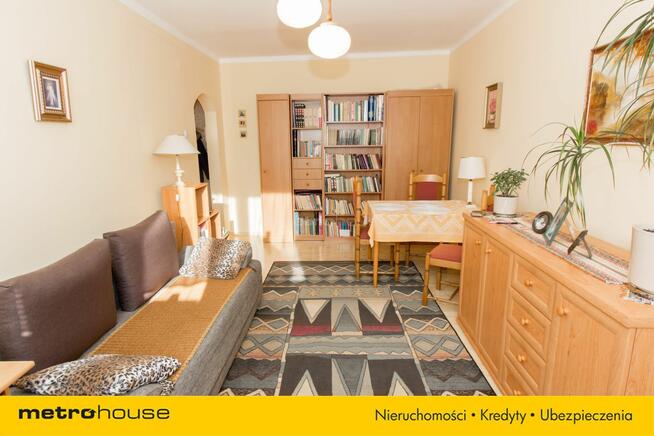 Dwupokojowe mieszkanie na 2 piętrze