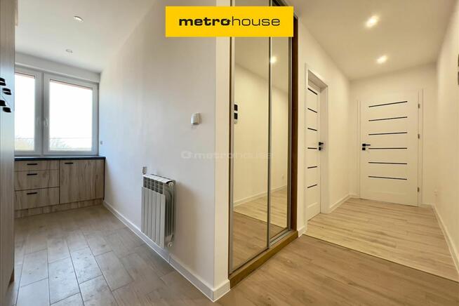 Praktycznie nowe mieszkanie w super lokalizacji.