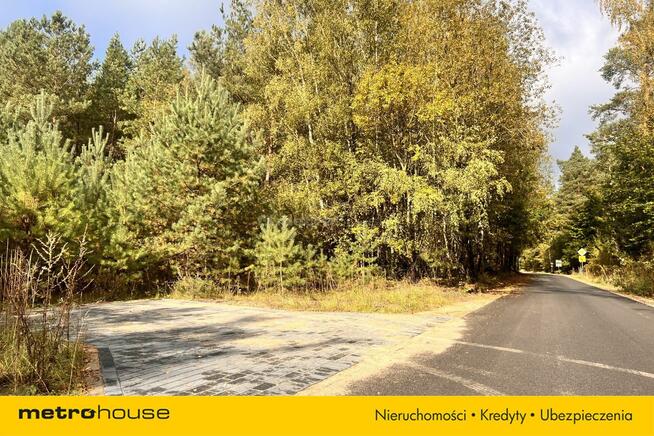 POWAŁKI działka budowlana na skraju lasu.
