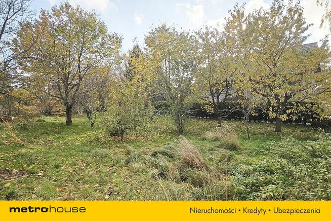 DZIAŁKA NIEDALEKO MORZA