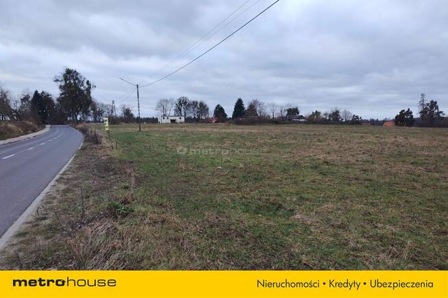 Działka rolno-budowlana w centrum wsi Urowo.