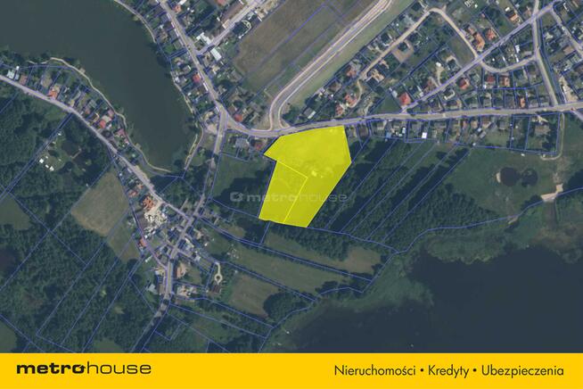 Działka budowlana ze stawem i wiatą w Rybnie.