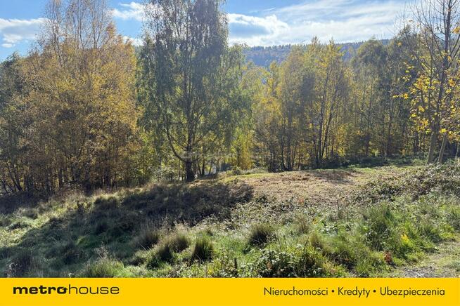 Działka pod zabudowę jednorodzinną w górach.