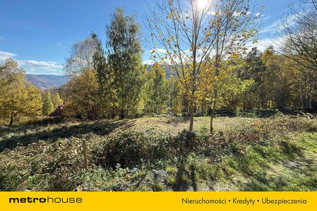 Działka pod zabudowę jednorodzinną w górach.