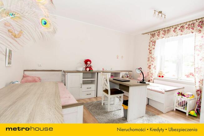 Dom z dużą działką i garażem !