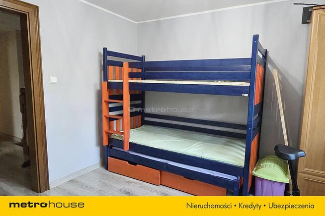 DOM NIEDALEKO MORZA I JEZIORA Z PANELAMI